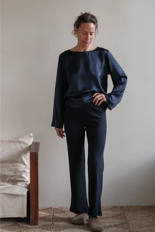 Sweater Rib Kick Flare - Navy