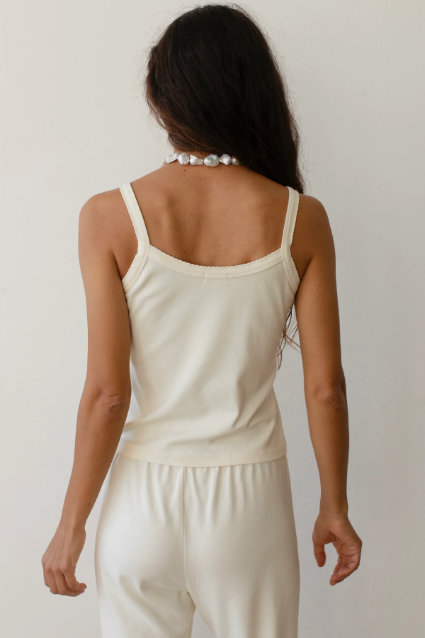 The Baby Rib Scallop Tank - Creme