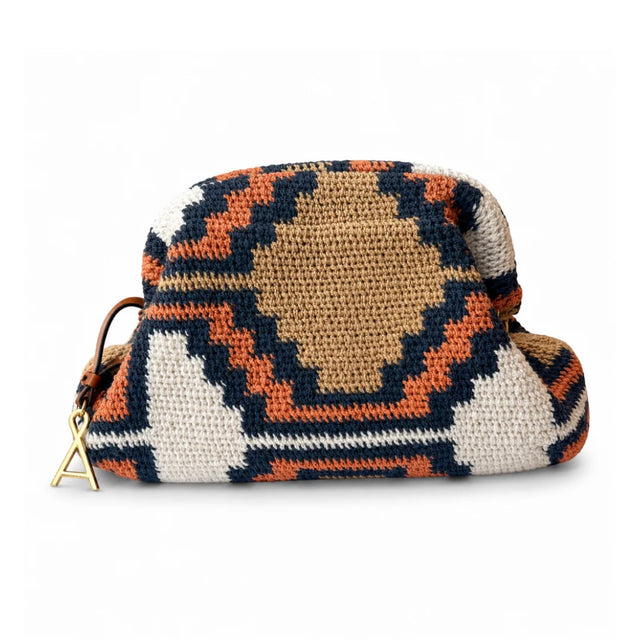 Virginia Half Diamond Bilum Clutch