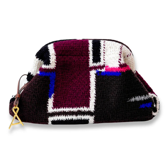 Nancy Modern Skin Pin Bilum Clutch